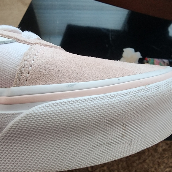 Sneakers - Picture 6 of 11